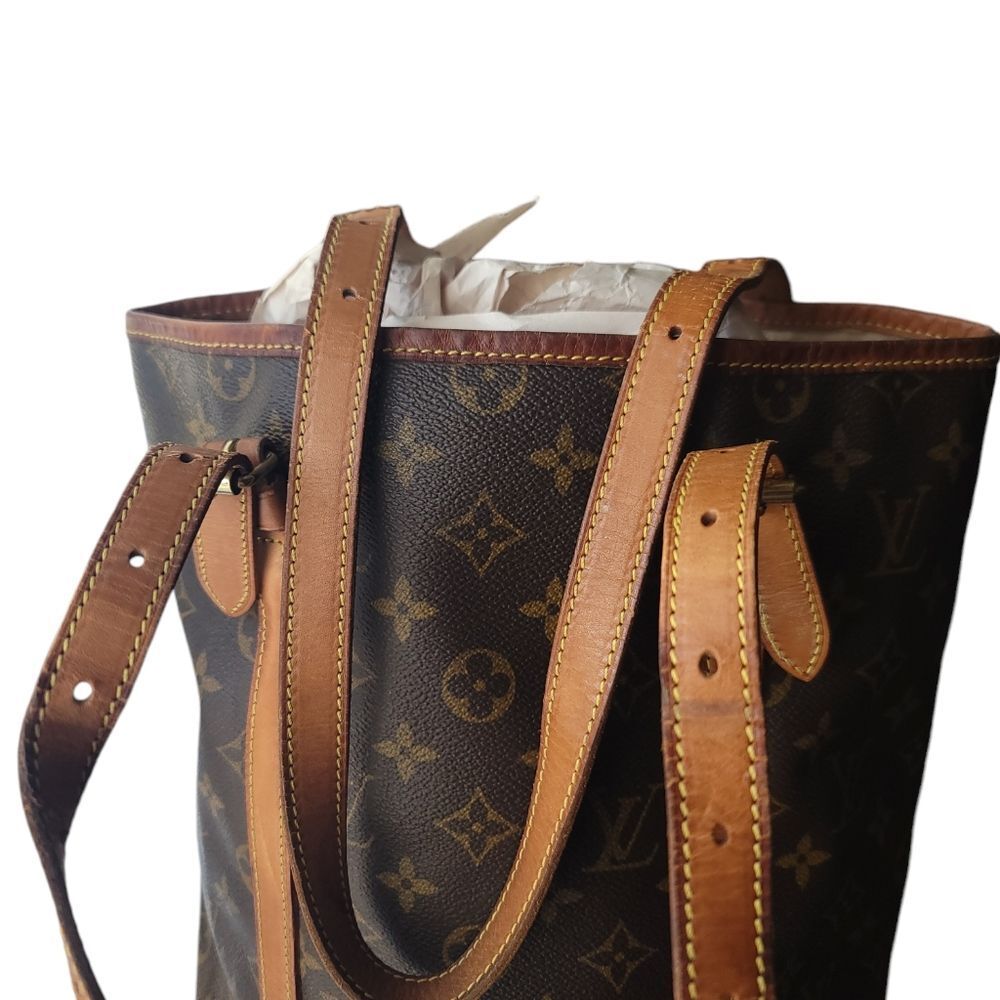 Louis Vuitton Vintage Leather Bucket Bag - AR1907 - Picture 3 of 8
